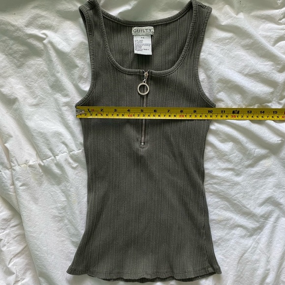 Cute Tank Top - Picture 3 of 5